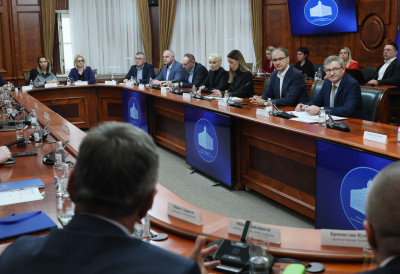 ДРЖАВА СТАЈЕ ИЗА МЛЕКАРА И СТОЧАРА Мацут: „Заштитићемо домаћу производњу млека“