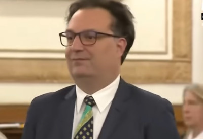 ПОСЛЕДЊА ПРЕПИСКА АНЕ ВОЛШ СА МАЈКОМ Да ли се могао наслутити језиви злочин "ГДЕ СИ СИНЕ, ШТО СЕ НЕ ЈАВИШ"