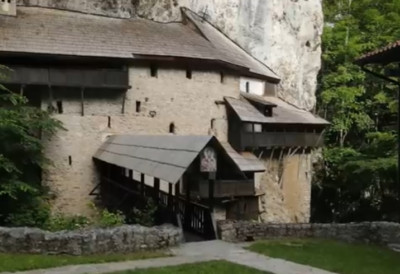 Манастир који дарује исцељење У ОВАЈ МАНАСТИР ДОЛАЗЕ И ПРАВОСЛАВЦИ И МУСЛИМАНИ ПО ЧУДО И МИР