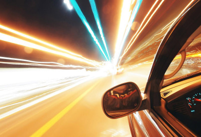 ВАЛА ГА ЈЕ ИСПРОБАО! Једва пунолетан возио 200 на сат с пробном возачком дозволом?! СУСТИГАО ГА ПРЕСРЕТАЧ КОД СУБОТИЦЕ