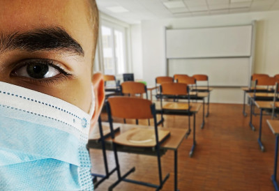 СУПЕРГРИП ПАРАЛИШЕ ШКОЛЕ Аларм за 70.000 СРБА ЗБОГ ЈАКОГ ВИРУСА