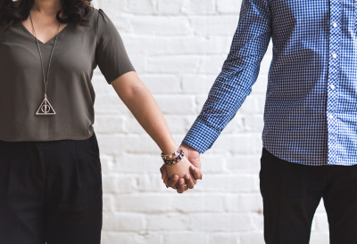 ДА ЛИ ЈЕ РАЗЛИКА У ГОДИНАМА ПРОБЛЕМ? Ево шта истраживања кажу о стабилности оваквих веза, један фактор је пресудан