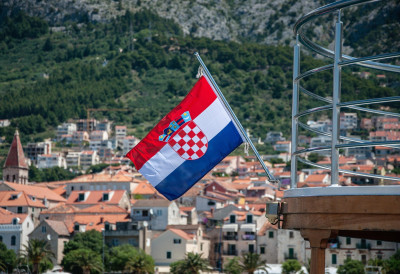 ПОРАЖАВАЈУЋА ПОРУКА ГРАЂАНА ВЛАСТИМА Већина Хрвата верује да земља иде у погрешном смеру