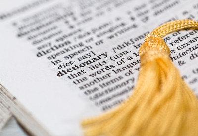 Невероватан податак ЧАК 28 СРПСКИХ РЕЧИ  ЗВАНИЧНО КОРИСТЕ ЕНГЛЕЗИ Налазе се у Оксфордском речнику