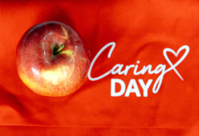 ХУМАНОСТ НА ДЕЛУ Хемофарм у глобалној акцији Дан брижности