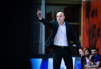 ТРЕНЕР НОВОСАДСКИХ КОШАРКАША МАРКО ДИМИТРИЈЕВИЋ ЗАГРМЕО ПОСЛЕ КИКСА Овде неће бити "приватника"