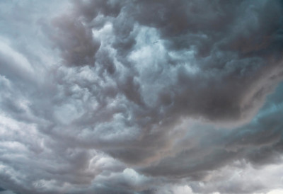 (ФОТО/ВИДЕО) НЕВРЕМЕ ИЗАЗВАЛО ХАОС У ГРЧКОЈ Бујице носе кола као да су од папира