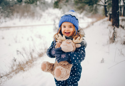 ПЕТ ЧИЊЕНИЦА О ДЕЦИ РОЂЕНОЈ У ДЕЦЕМБРУ Једна ће вас посебно обрадовати