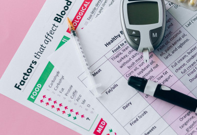 ЛОШ ХОЛЕСТЕРОЛ СЕ СНИЖАВА ПОВЕЋАЊЕМ ДОБРОГ Лекар саветује које намирнице да конзумирате