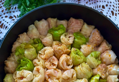 НАПРАВИТЕ ПОЉСКУ ВЕРЗИЈУ САРМЕ  Специјалитет голабки је идеалан за празничну трпезу