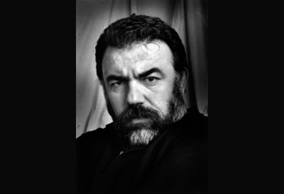 ПЕСНИК ХУМОРА И МЕЛАНХОЛИЈЕ Уз одлазак поете Миодрага Раичевића (1955–2025)