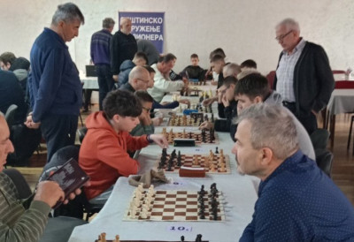 ПРВЕНСТВО ОПШТИНЕ РУМА У УБРЗАНОМ ШАХУ: Милан Митић из Инђије најуспешнији