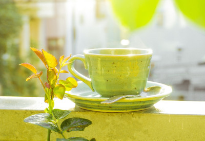 ДЕТОКС КОЈИ СТЕ ЧЕКАЛИ Овај напитак ће вам и током ноћи без муке топити сувишно сало 3 ШОЉЕ ДНЕВНО ЗА ЗАТЕГНУТ СТОМАК