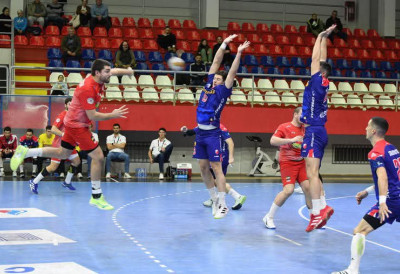 БЕЗ ДИЛЕМЕ У ОКРШАЈУ РУКОМЕТАША ВОЈВОДИНЕ И ПРОЛЕТЕРА У АРКУС ЛИГИ: Новосађани доминантно завршили полусезону у елити