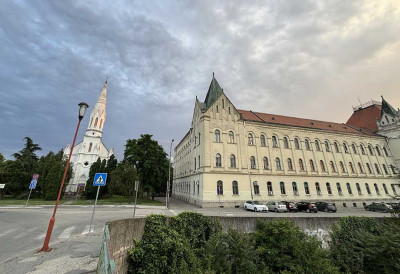 СРБОБРАНАЦ ИЗА РЕШЕТАКА Признао да је диловао дрогу, па осуђен на четворогодишњу затворску казну