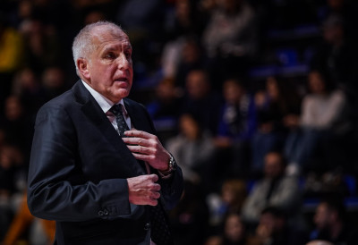 ЖЕЉКО ОБРАДОВИЋ У ОДАБРАНОМ ДРУШТВУ Осванула фотографија из Београда: Живео Партизан