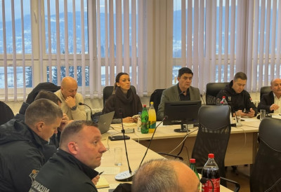 ЕЛЕКТРОЕНЕРГЕТСКА СИТУАЦИЈА У ЉУБОВИЈИ СТАБИЛИЗОВАНА Министарка Месаровић присуствовала је ванредној седници општине, а ево каква је ситуација у Малом Зворнику