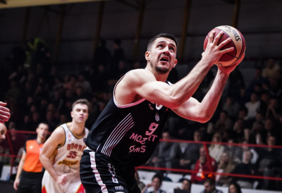 ЦРНО-БЕЛИ ИДУ У МОНАКО И БАРСЕЛОНУ Пењароја: Важно је да напредујемо; МАРИНКОВИЋ: Дупло коло у не тако сјајном тренутку