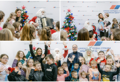 НЕМА ВЕЋЕ РАДОСТИ ОД ОСМЕХА МАЛИШАНА Месаровић у Кули поделила пакетиће поводом српске Нове године: Због њих градимо још боље друштво и бољу Србију (ФОТО)