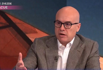 ЈОШ ЈЕДНОМ СМО ВИДЕЛИ НАЈГОРЕ БЛОКАДЕРСКО НАСИЉЕ! Лидер СНС Милош Вучевић огорчен због напада на Бекуту: То оправдавају, док годинама дехуманизују Вучића!