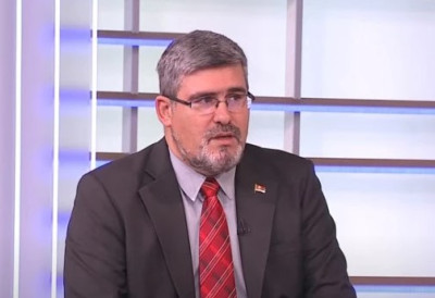 СТАРОВИЋ ОСУДИО АНТИСЕМИТСКЕ ПОРУКЕ Супротно нашим напорима да изградимо друштво засновано на толеранцији и заједништву НАДЛЕЖНИ ОРГАНИ ДА ИСТРАЖЕ ИНЦИДЕНТ