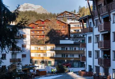 РЕЧИ МАЈКЕ МЛАДИЋА ИЗ ДИСКОТЕКЕ УЖАСА ОДЗВАЊАЈУ: "Не знам да ли ми је син у болници или мртвачници" (ВИДЕО)