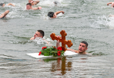 ЗАВИЧАЈНО УДРУЖЕЊЕ „КОРИЈЕНИ” СПРЕМА СЕ ЗА БОГОЈАВЉЕЊЕ Ево до када трају пријаве и шта све, осим пливања за Часни крст, посетиоци могу да очекују