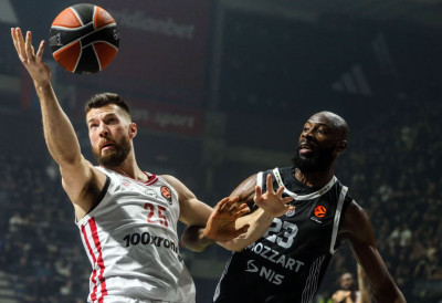 ЏЕКИРИ ОТКРИО ТАЈНУ ЗА ПОБЕДУ ПРОТИВ ХАПОЕЛА ПРЕД МИЛАНО: Пењароја одржао сјајан говор, Калатес је све млађи