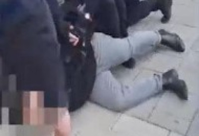 Ускоро почетак суђења за БРУТАЛНО УБИСТВО у Сремској Митровици ИЗРЕШЕТАЛИ СИНА ПОЗНАТОГ БИЗНИСМЕНА ИСПРЕД КУЋЕ Потврђена оптужница за петорицу осумњичених