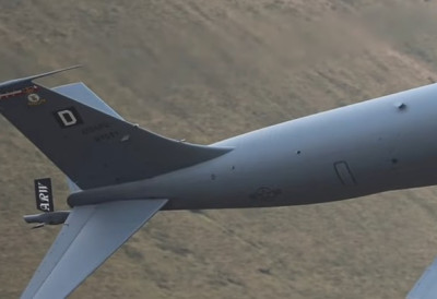 АМЕРИКА КРЕЋЕ У НАПАД? Авиони америчког ваздухопловства напуштају ВАЗДУШНУ БАЗУ у Катару! Министарства позивају своје држављане да НАПУСТЕ ИРАН