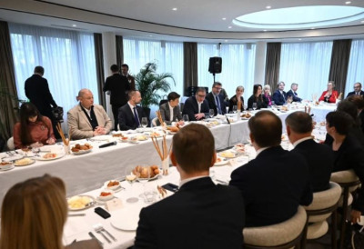 ПРЕДСЕДНИК ВУЧИЋ СА АМБАСАДОРИМА ЗЕМАЉА ЧЛАНИЦА ЕУ: "Отворен и садржајан разговор о европском путу Србије"