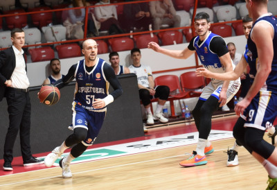 КОШАРКАШИ ХЕРЦЕГОВЦА НЕ ДАЈУ ДРУГО МЕСТО У КЛС  Фактор навијача – додатни адут