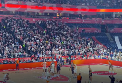 ЦРВЕНО-БЕЛИ НАВИЈАЧИ У ТРАНСУ Звезда жели наставак победа, може ли Дубаи да падне? (ВИДЕО)