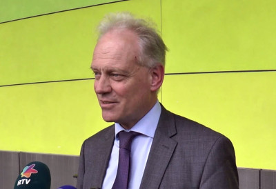 СРБИЈА ИСПУНИЛА РЕФОРМЕ, АЛИ ТРЕБА ЈОШ ДА СЕ РАДИ Копман: Постоји и грејс период ПОЈАЧАТИ НАПОРЕ ЗА ЦЕО ИЗНОС