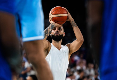 Питате се како је могуће да је ПАРТИЗАН ПОСЛЕДЊИ Фурније једва чека да игра ПРЕД НАЈБУЧНИЈОМ ПУБЛИКОМ