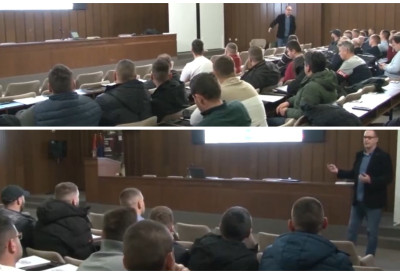 ПОЉОПРИВРЕДНИЦИ УЧЕ КАКО ДА ГАЗДИНСТВА ПОСТАНУ ПАМЕТНА! У Сремској Митровици обука за примену вештачке интелигенције у пољопривреди