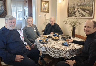 ПОВОДОМ 60 ГОДИНА ОД ПРВЕ ВОШИНЕ ТИТУЛЕ: Ветерани посетили Мику Радосава