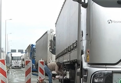 НАЗИРЕ СЕ КРАЈ АГОНИЈЕ ЗА КАМИОНЏИЈЕ? ЕУ коначно признала проблем боравка у Шенгену, ево шта разматра као решење