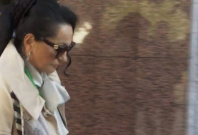 ОДЛУКА СУДА ОДЈЕКНУЛА ЦРНОМ ГОРОМ Бивша председница Врховног суда Весна Меденица и њен син Милош ОСУЂЕНИ НА ПО 10 ГОДИНА ЗАТВОРА Решетке за још 15 „сарадника“