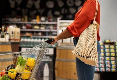 (ВИДЕО) НЕМАЧКА ПЛАЋА ЗА ОНО ШТО МИ БАЦАМО! Коштају 10 евра за 15 комада, имају неочекивану употребу, а СРБИ ИМАЈУ шлепере овога код куће