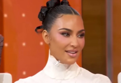 (ФОТО) ЕМ КАО ДА ИХ НЕМА, ЕМ СУ ПРОВИДНЕ Тангице Ким Кардашијан изашле на глас