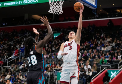 ЈОВИЋ ДВОЦИФРЕН У ПОРАЗУ МАЈАМИЈА: Тријумф Рајаковићевог Торонта