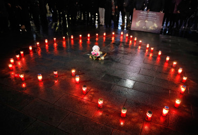 ВЕЛИКИ БРОЈ ЉУДИ С ТЕШКИМ ОПЕКОТИНАМА Центар за кожу у Лозани ради пуним темпом да помогне пацијентима из Кран-Монтане ПРЕЖИВЕЛИ ИЗ КЛУБА СМРТИ НА МУКАМА