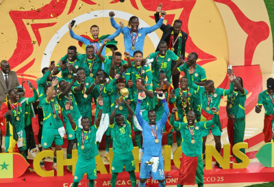 СЕНЕГАЛ ОСВОЈИО КУП АФРИЧКИХ НАЦИЈА: У „лудом“ финалу Мароко није искористио контроверзни пенал