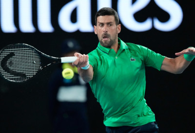 НОВАК МОЖЕ ДО ТРИ ГРЕНД СЛЕМА У 2026: Некадашњи тренер Србина предвиђа домете најбољег тенисера света