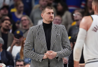 ДЕНВЕРУ СВАНУЛО! ЈОКИЋ СЕ ВРАЋА НА ТЕРЕН ПОСЛЕ МЕСЕЦ ДАНА: Ноћас игра против Богданових Клиперса