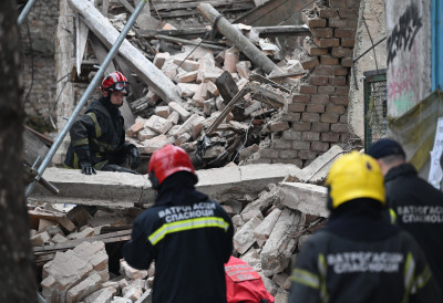 УБУДУЋЕ ЋЕМО САНКЦИОНИСАТИ: Надлежни о урушавању зграде у Београду, СЛЕДЕ КАЗНЕ ЗА ВЛАСНИКЕ