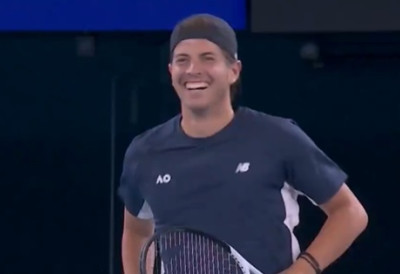 (ВИДЕО) СРБИН АМАТЕР ОДУШЕВИО У МЕЛБУРНУ! Замало избацио Медведева, други аматер победио Синера и узео МИЛИОН ДОЛАРА