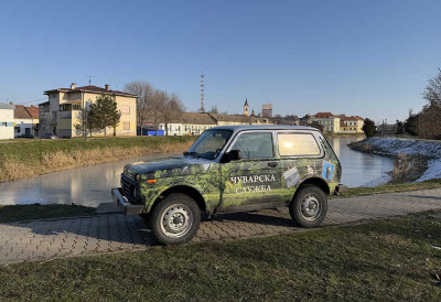 ХИТНО РЕАГОВАЛА ЧУВАРСКА СЛУЖБА Залеђено језеро мами малишане, али опасност вреба испод леда