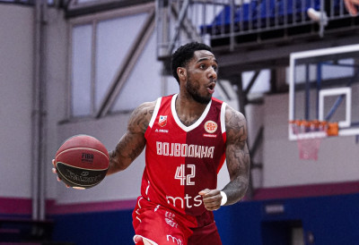 ПОСЛЕ ПОБЕДЕ НОВОСАДСКИХ КОШАРКАША У КЛС Повратак Милисављевића и Стајчића обележио дуел